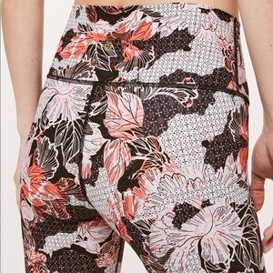 Lululemon Lunar New Year Limited Edition Leggings – Size 2